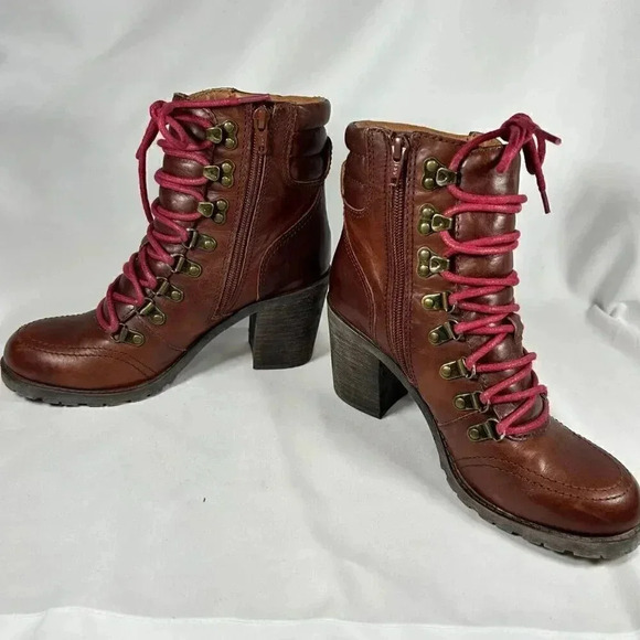 Lucky Brand Joss Size 7 Leather Hiking Boot Heel Casual - Picture 9 of 10